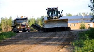 Cat 140M  Grading gravelroads  Scania 113H Watertruck [upl. by Adiehsar]