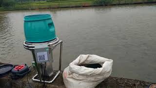 Smart Feeder eFishery mengunjungi Kota Cianjur [upl. by Hulbard]