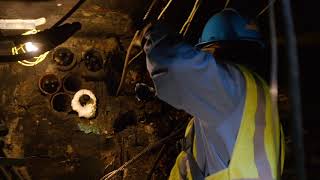 Con Edison Crew Working Underground in a NYC Manhole [upl. by Friederike]