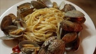 Eng 봉골레 파스타 와인없이 만드는 현지 전통 레시피 Authentic recipe for Pasta Vongole without wine 正宗的花蛤意大利面 [upl. by Belayneh]