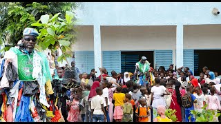 Rufisque découvrez cette entreprise qui a donnez le sourire à des Enfants de lecole élémentaire de [upl. by Nivej]