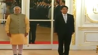 🇮🇳🇯🇵 India and Japan National Anthem  Prime Minister Narendra Modis State Visit 2014 [upl. by Lefty]