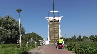 Brugopening Wittebrug Nieuwerkerk ad IJssel Ophaalbrug Drawbridge Pont Levis Klappbrücke [upl. by Wilen]