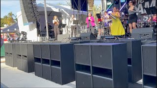 Asi tocan cumbia grupo de mujeres en USA [upl. by Perretta]