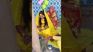 haldi lagao re Tel chadhao reladorani shortvideo viralvideo trending shaadi [upl. by Peggir975]