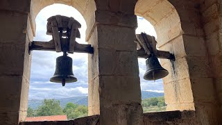 Sobrepeña sala de campanas de la Iglesia de San Juan Bautista [upl. by Ytram176]