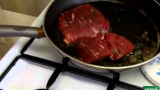 Filets de boeuf sauce Roquefort [upl. by Yluj]