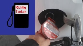 Tutorial Auto betanken  Richtig tanken an der Tankstelle  Autofahren lernen  Anleitung [upl. by Arlan]