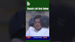 Irfan Pathan Traps Younis Khan LBW with Perfect Swing  india pakistan cricket [upl. by Irok72]