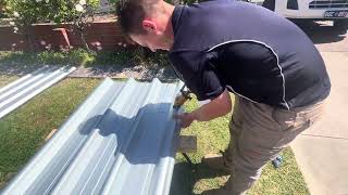 How To EASILY Cut A Colorbond Roof Or Fence Sheet [upl. by Gatian]