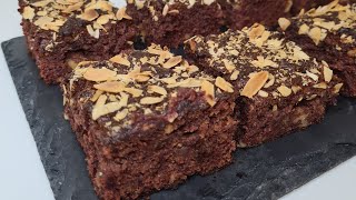 Bizcocho de Dátiles y Nueces 🥮fácil y rápida Bomba de sabores 😋bizcocho dátiles receta [upl. by Lehrer743]