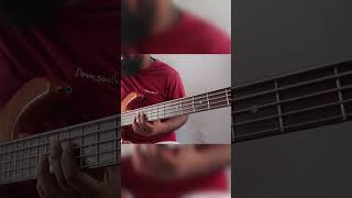 UdumbaraManaliye  DayarathneRanathunga  ShortBassCover  IsharaMalgaha guitar music reggae [upl. by Arber26]