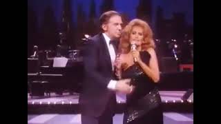 Dalida avec Harald Juhnke Worte nur WorteParolesParoles Wie Wärs Heute Mit Revue 28101984 [upl. by Nabalas522]