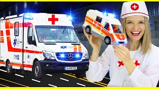 Ambulance for Children  Learn Emergency Vehicles for Kids  Speedie DiDi Toddler Learning Video [upl. by Puett]