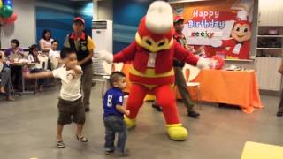 Jollibee Dance Moves Bida ang Saya [upl. by Ettennil]