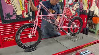 KeReT Moulton Project Moulton 避震器講解   HD 影片 給我 10 分鐘 Kevin 講 Moulton 給你聽單元 [upl. by Itirp]