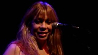 Rickie Lee Jones  Jazz Cafe Young Blood [upl. by Dnomrej944]