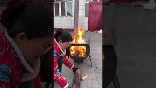 Part 800Deli heating stove factory direct sales heatingartifact smokeless wood stove [upl. by Eliathas]