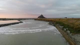 Le mascaret au MontSaintMichel [upl. by Neelra]