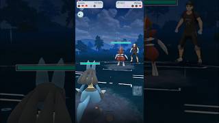 BISHARP vs LUCARIO  🤜🤛  pokemon pokemongo [upl. by Clementi]