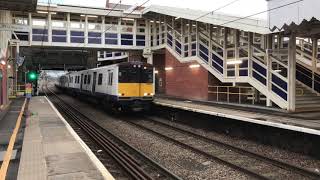 HD TFL Rail amp London Overground class 315s  4118 [upl. by Ydal]