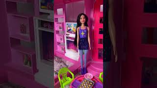 A barbie esta fazendo um café barbies historiadebarbie youtubekids [upl. by Moore]