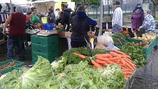 Votre plus beau marché  le marché de Pessac 33 [upl. by Eceerahs]