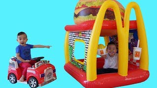 Giant Burger McDonalds Drive Thru Prank Pretend Play With CKN Toys [upl. by Filler814]