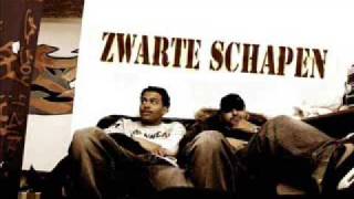 Zwarte Schapen  Zak In De Stront LYRICS [upl. by Ahsilac]