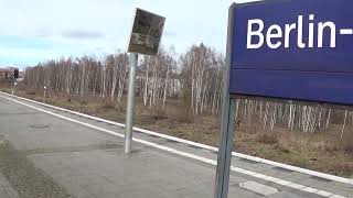 S Bahnhof Berlin Wilhelmsruh Heidekrautbahn [upl. by Secundas]