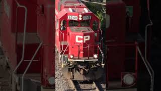 SD60 in Notch 8 Leading in Toronto toronto [upl. by Octavius584]