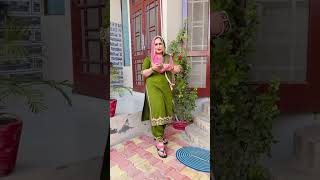 Kon aa gya last me 😅 Karwachauth ka suit viralvideo dance youtuberjaatni youtubeshorts [upl. by Oakman]