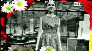 Gigliola Cinquetti a J7 anno 1964 canta Quando passo il ponte con teCon Johnny Dorelli [upl. by Odracer652]