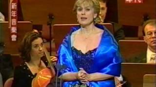 Dame Kiri Te Kanawa sings quotVado ma dove oh Deiquot  Mozart [upl. by Gildus624]