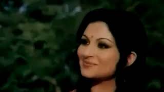 Prithibi Bodle Gechhe  Anand Ashram  Bengali Movie Song  Uttam Kumar Sharmila Tagore [upl. by Hirai378]