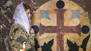 Ukrainer feiern mitten im Krieg orthodoxes Osterfest  AFP [upl. by Tevlev]