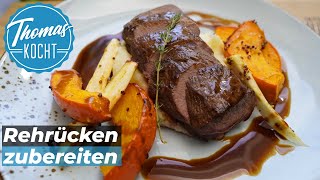 Rehrücken mit KartoffelSelleriepüree Ofengemüse und einer super dunklen Bratensoße [upl. by Edmee56]