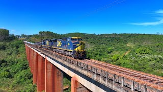 TREM PASSANDO NO VIADUTO E TÚNEL  FERROVIA DO AÇO  VISTO POR DRONE DJI MAVIC 3 PRO [upl. by Akired20]