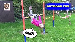 Erste Turnübungen an der RECKSTANGE im Garten  Outdoor Fun  Aufbau [upl. by Kylila]