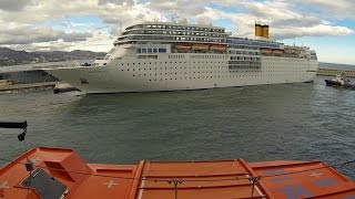 Timelapse Sailaway Port of Málaga  Mein Schiff 4  10042016 [upl. by Fusco666]