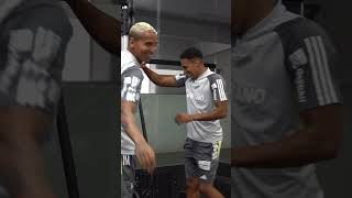 DEYVERSON e PALACIOS na ACADEMIA na CIDADE DO GALO SEGURA essa RESENHA 🤣🤣 [upl. by Aneahs]