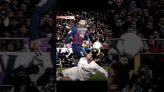 Ronaldo vs Barcelona defenders🥶ronaldo cristianoronaldo edit shorts barcelona football [upl. by Robby]