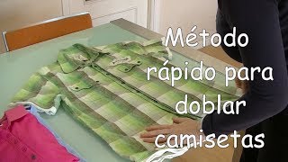 Como doblar camisas de manga corta rápidamente [upl. by Melbourne]