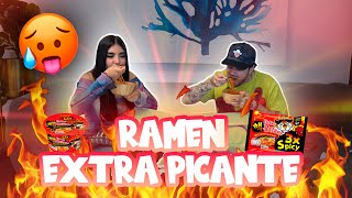 Comiendo el RAMEN MÁS PICANTE DEL MUNDO ¿Quién se conoce más🥵🔥  Steff Loaiza [upl. by Idok]