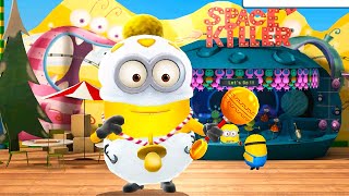 Baby minion runs in Super Silly fun land to Fly with Airplane Props [upl. by Forrester229]