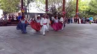 El parral bailable quotGrupo folklorico nakawequot [upl. by Adnaval]