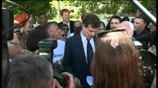 Arnaud Montebourg sur le site de Fralib [upl. by Ynohtnaluap286]