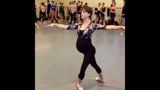 37 weeks pregnant ballerina in ballet class [upl. by Alyce]