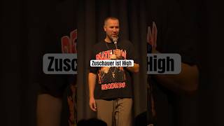 Zuschauer ist High auf Show comedy [upl. by Toulon14]