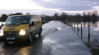 20140301  Floods near Fordingbridge [upl. by Voe]